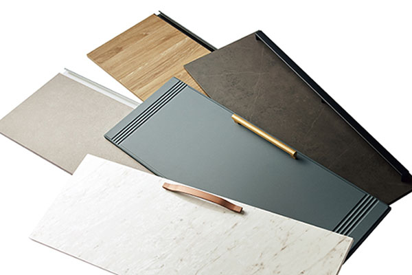 セントロ 扉カラー